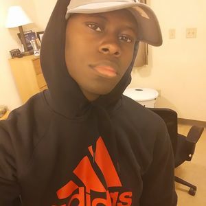 Meet your Posher, Perry